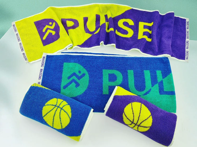 toalhas desportivas com design jacquard de algodão